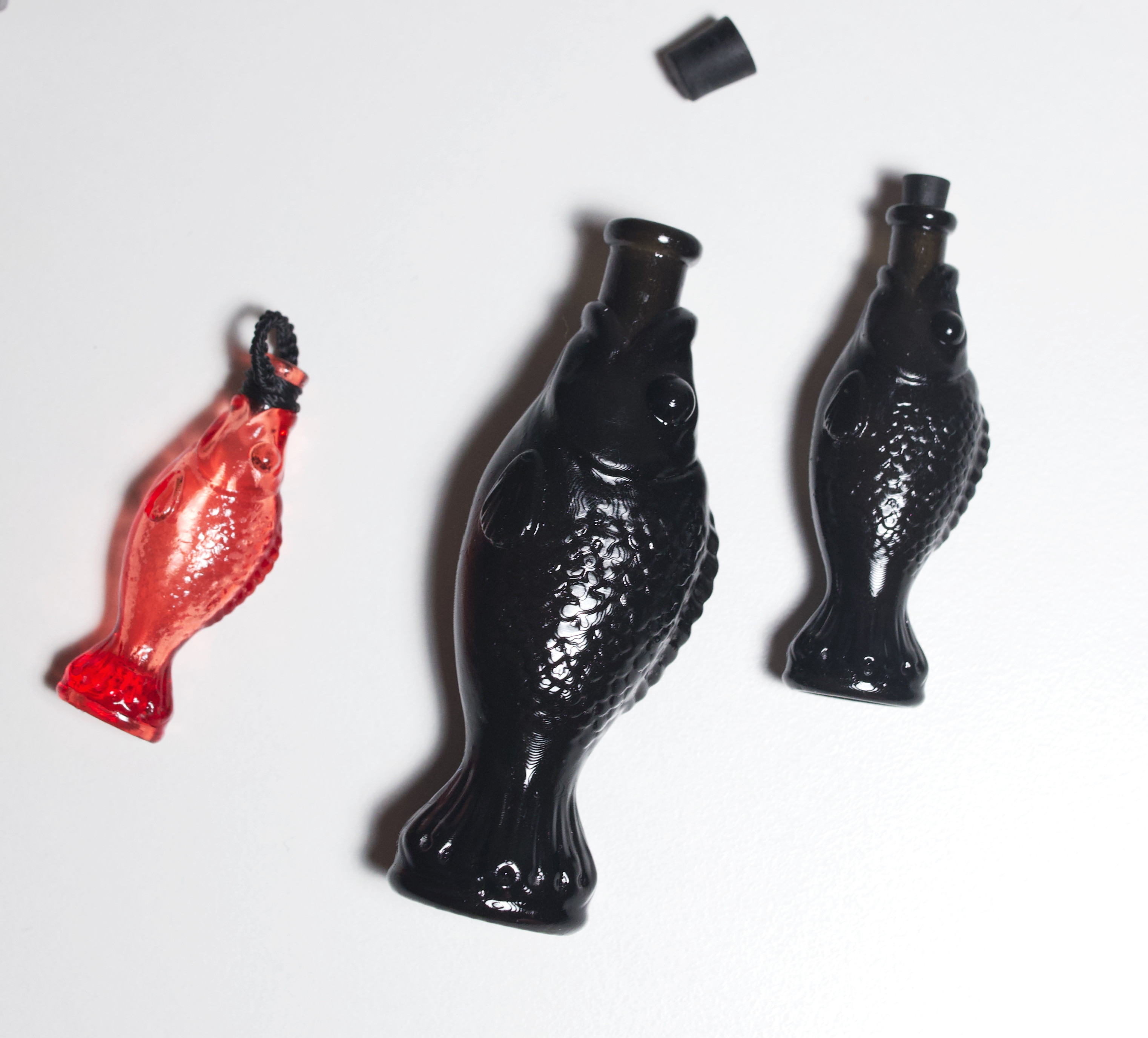 Smallest Materials Small things — Art & Making Process | Zeligen